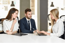 What to Expect During Your First Consultation with a Lawyer